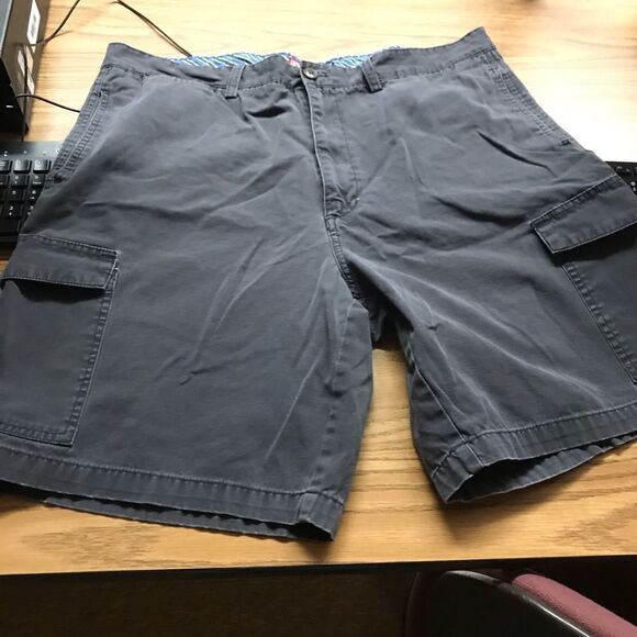 Chaps by Ralph Lauren blue cargo shorts see pics size 38 - Picture 4 of 6